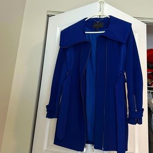 Coat size M, BCBG Blue